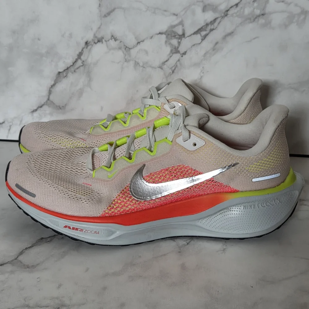 Nike Air Zoom Pegasus 41 Summit White Crimson Womens Sneakers Shoes  Size 9